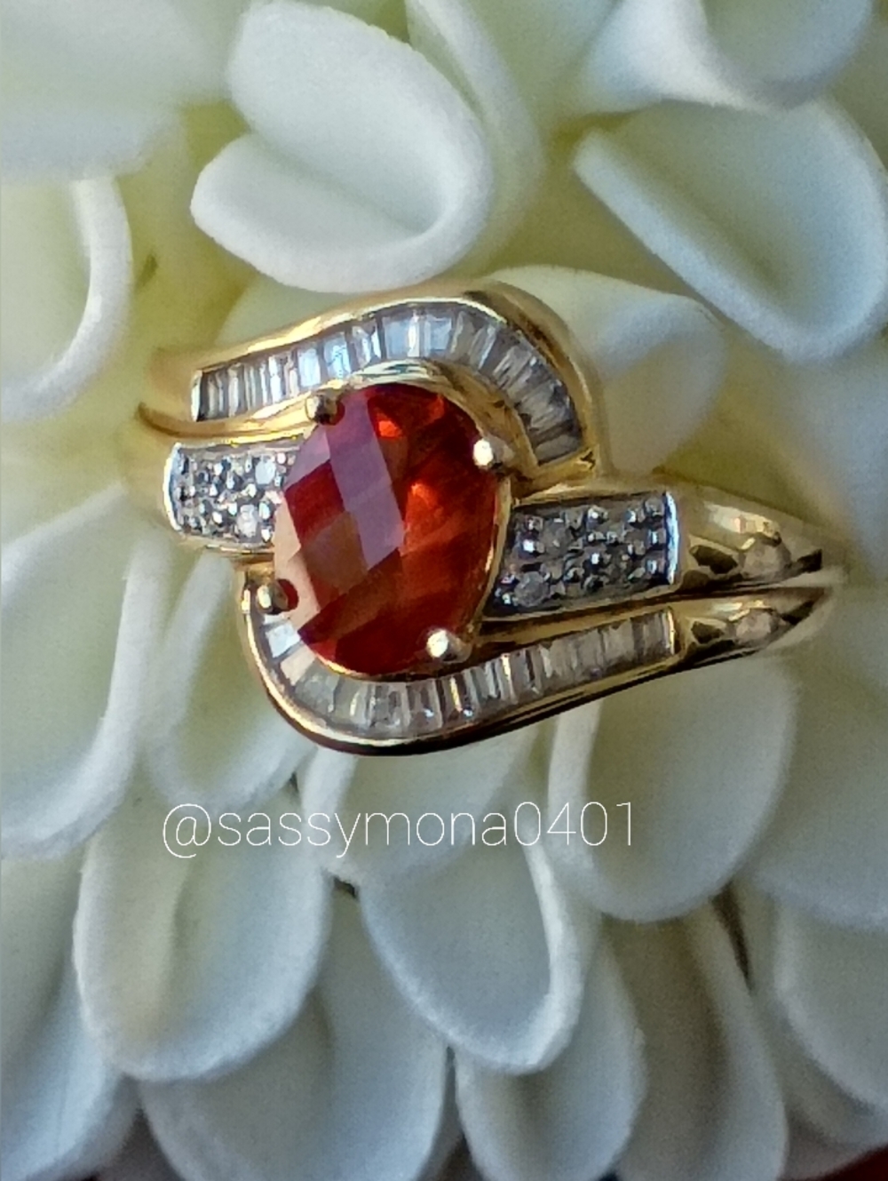 14KT Red Andesine Labradorite and Diamond Ring - Picture 5 of 6